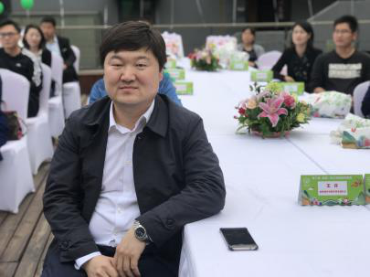 省委编办体制改革处副处长王许