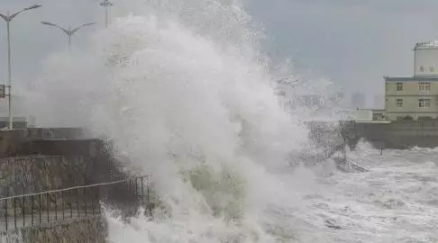 强台风山竹16日登陆广东 预警升至红色最高