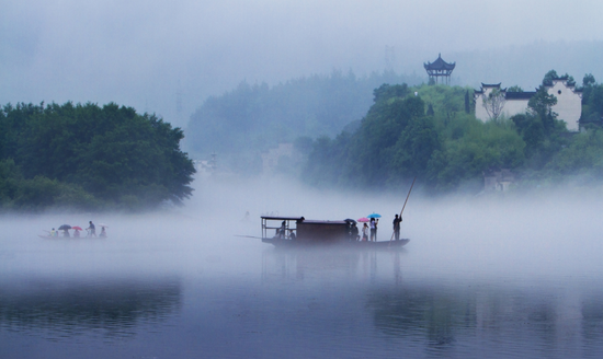 泾县桃花潭景区（图源：安徽省文化和旅游厅）