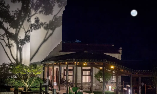 （摄影：朱正）