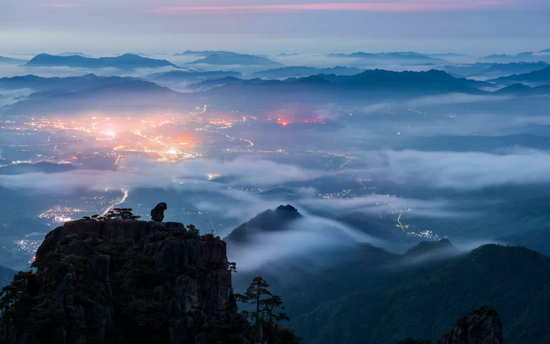 黄山风景区 猴子观海(图源:黄山市文化和旅游局)