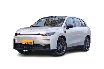 明明可以靠颜值却非要靠价格实力，奇瑞风云风云T9全国11.96万起