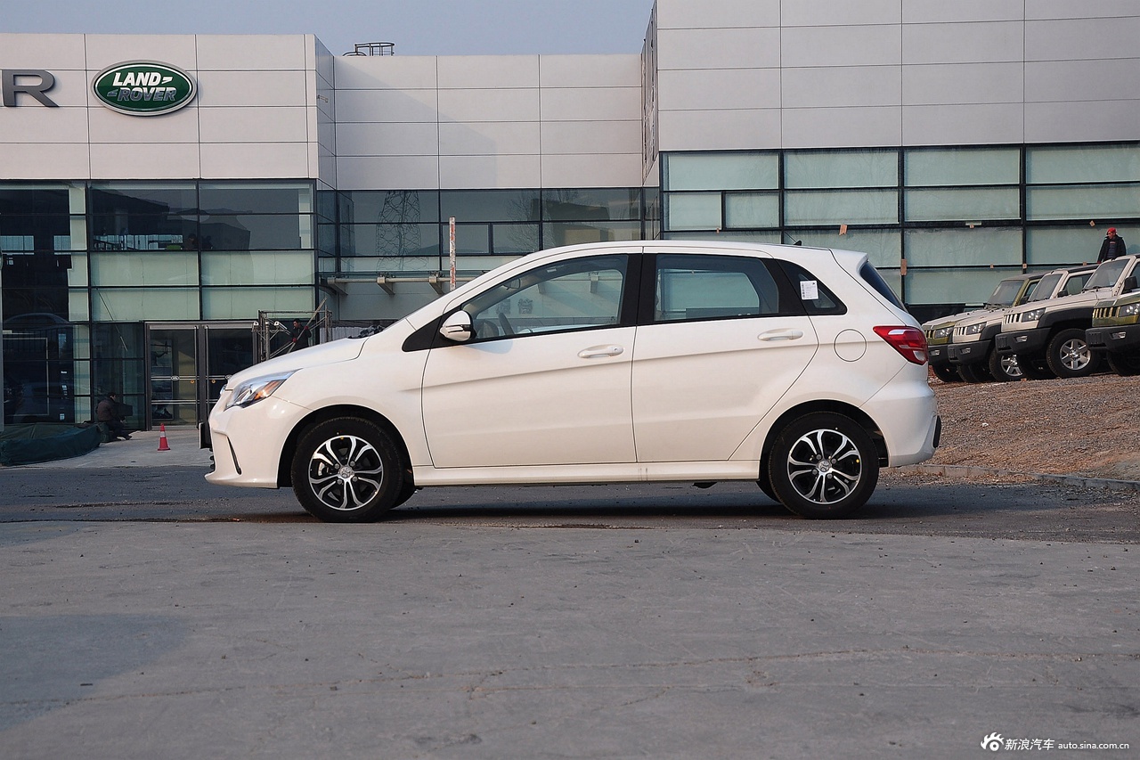 3月北汽绅新开变态传奇世界宝D20车主口碑解析