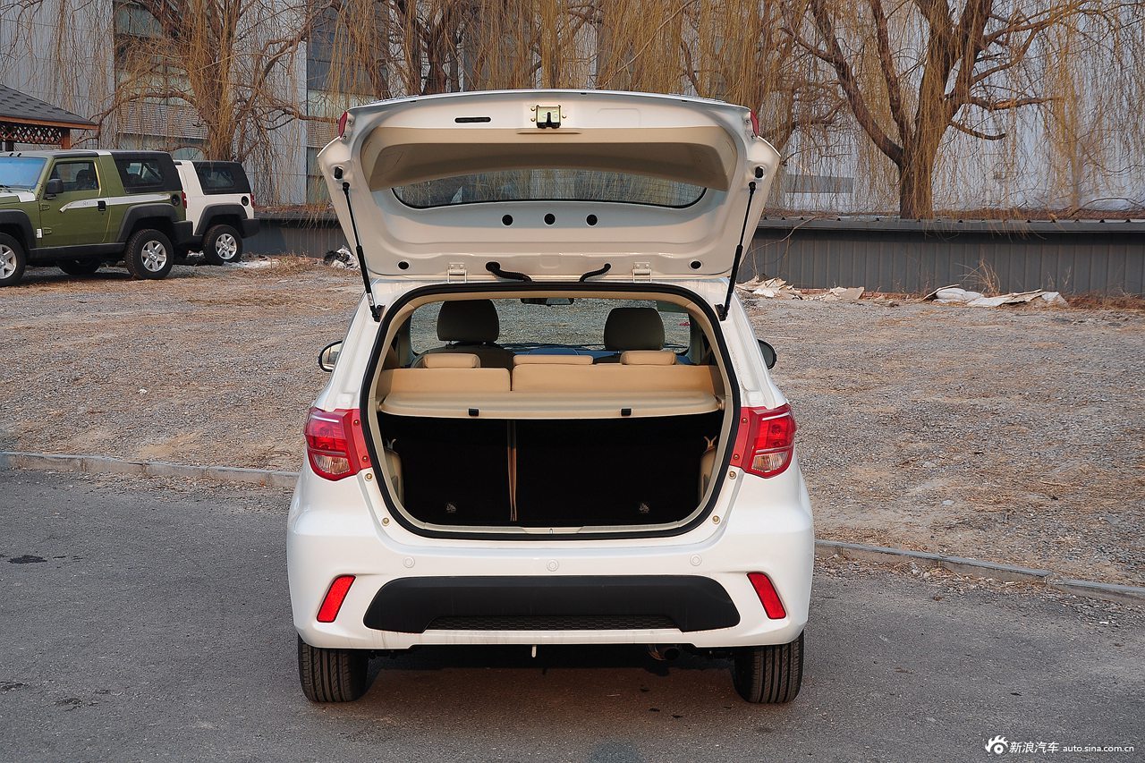 3月北汽绅新开变态传奇世界宝D20车主口碑解析