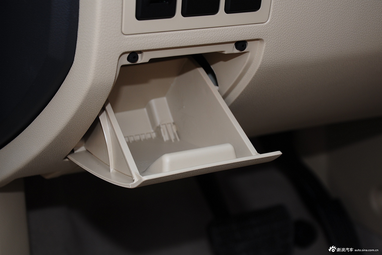 3月北汽绅新开变态传奇世界宝D20车主口碑解析