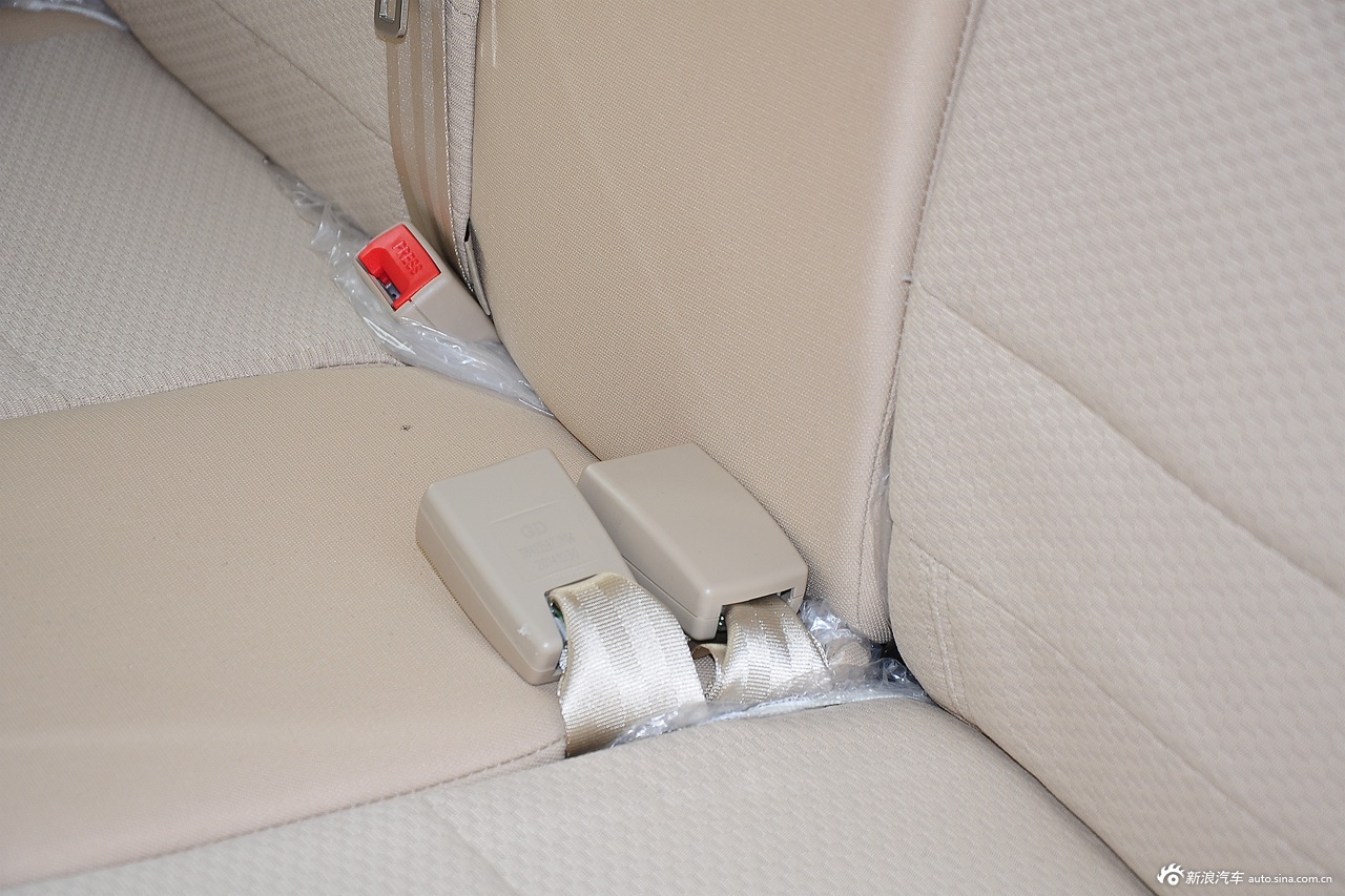 3月北汽绅新开变态传奇世界宝D20车主口碑解析