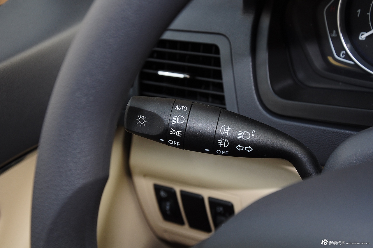 ������D����BT����20�ۺ�ʵ������