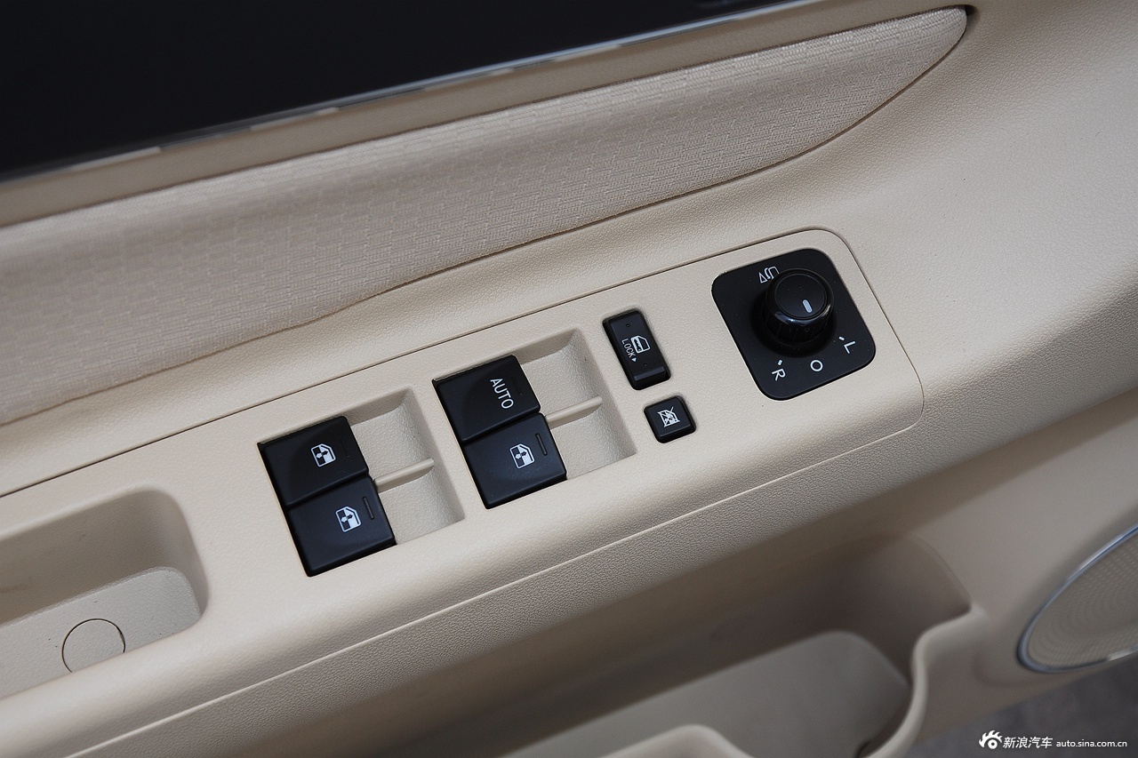 ������D����BT����20�ۺ�ʵ������