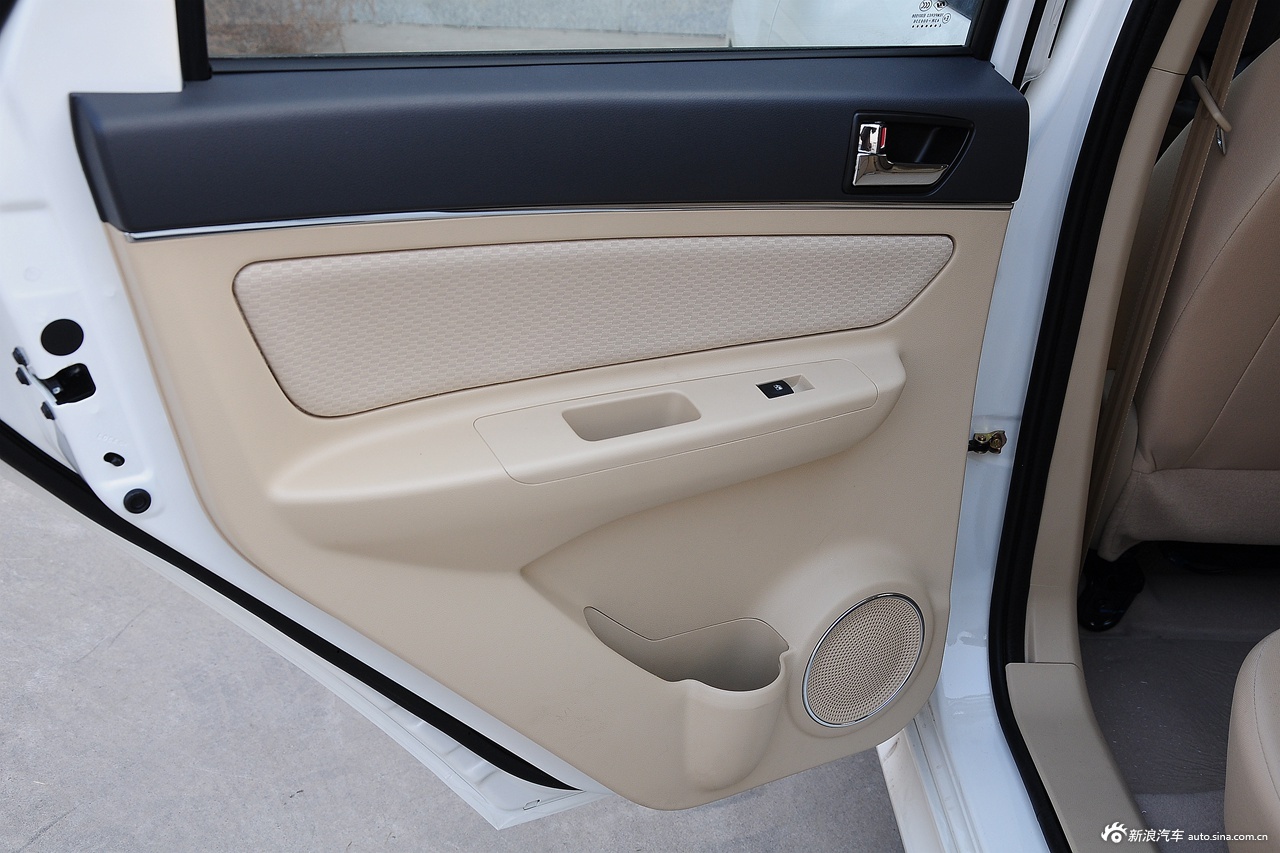 3Ô±±ÆûÉðпª±ä̬´«ÆæÊÀ½ç±¦D20³µÖ÷¿Ú±®½âÎö