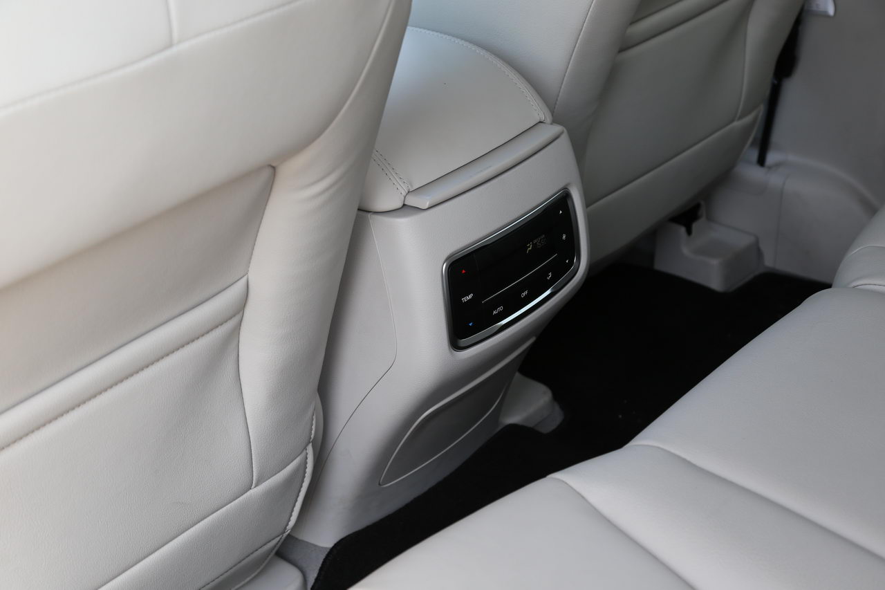 什么叫座椅记忆 auto-fypatmw6174044.jpg