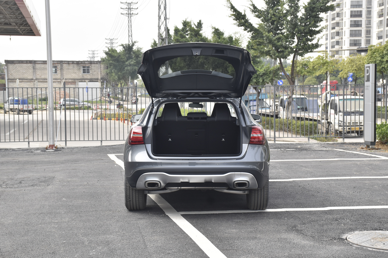 奔驰GLA级车主推荐指数5颗星