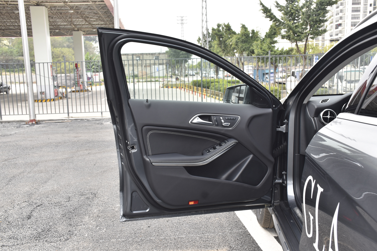 奔驰GLA级车主推荐指数5颗星