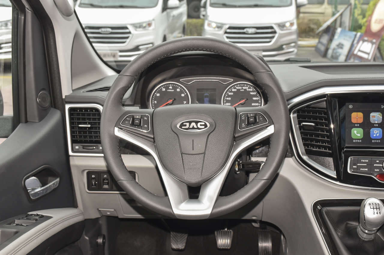 瑞风M4车主推荐指数5颗星