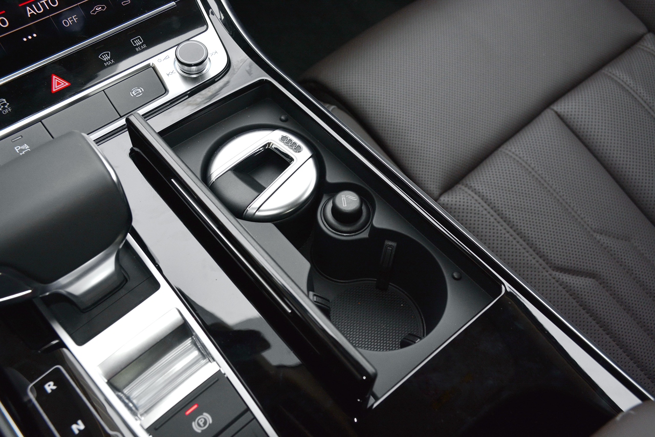 ��۱��ֻ�ó����Ͽ�