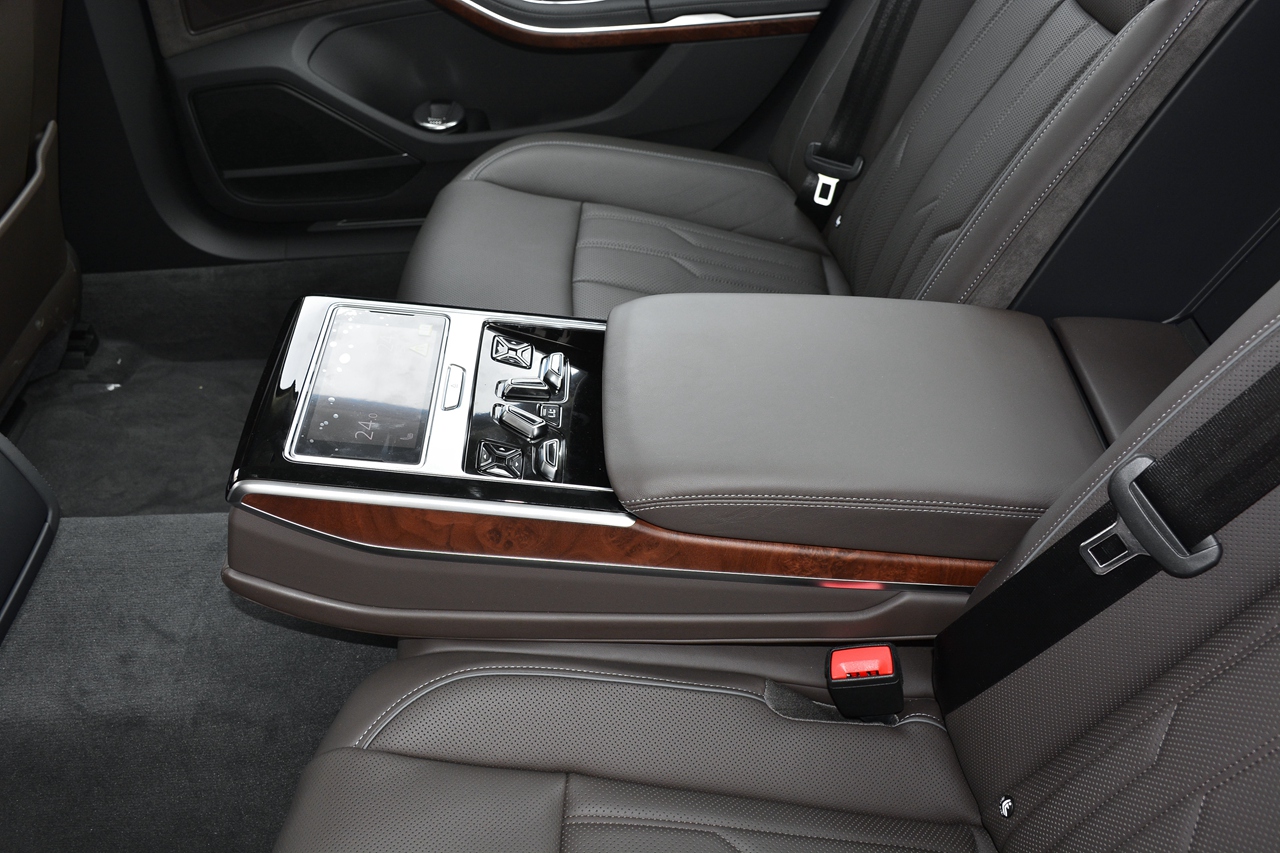 ��۱��ֻ�ó����Ͽ�