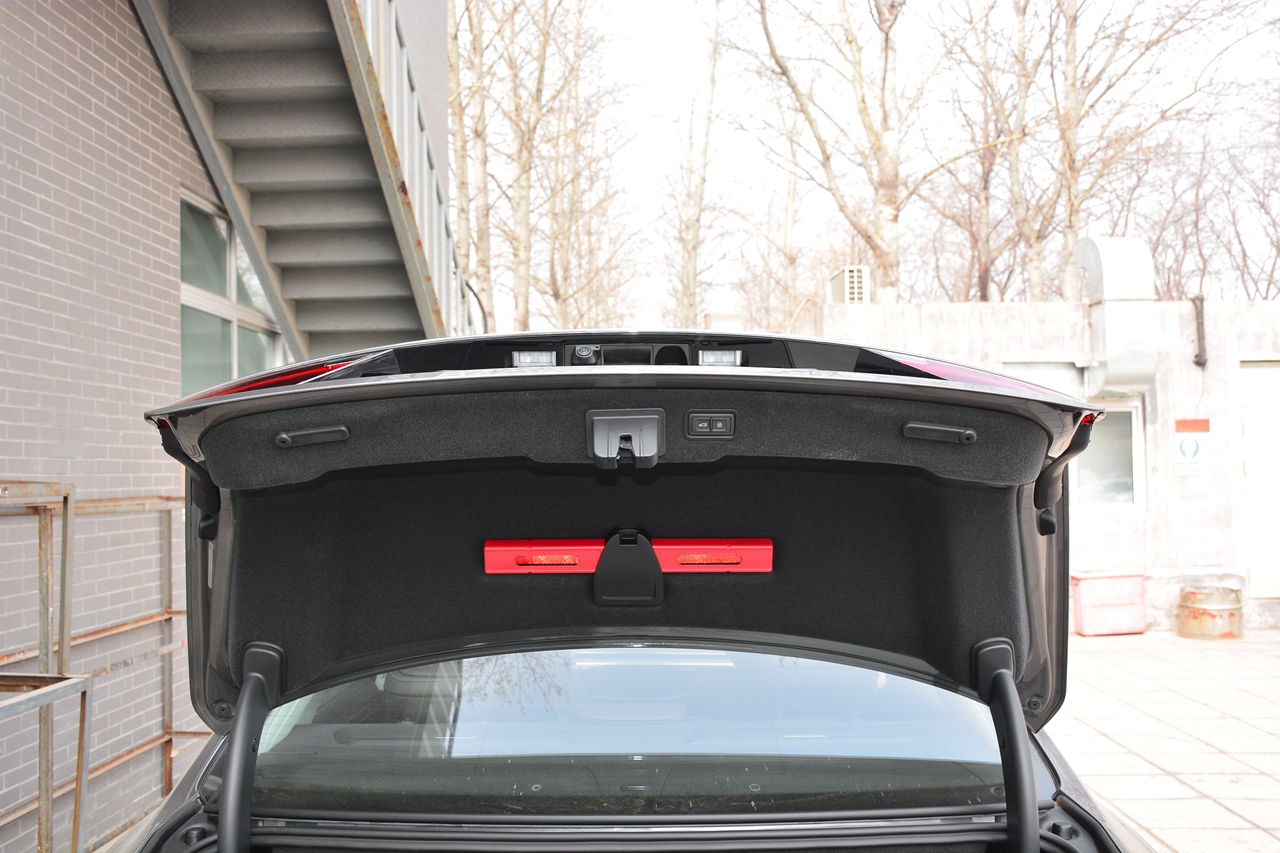 ��۱��ֻ�ó����Ͽ�