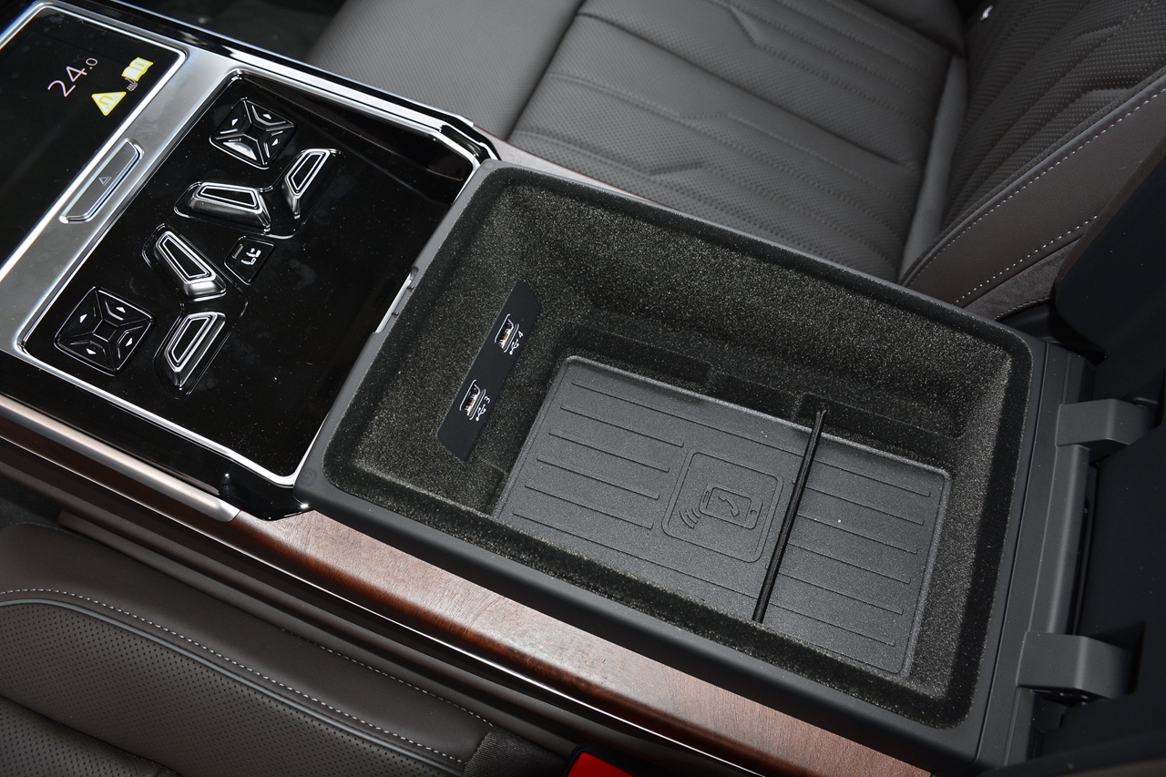 ��۱��ֻ�ó����Ͽ�