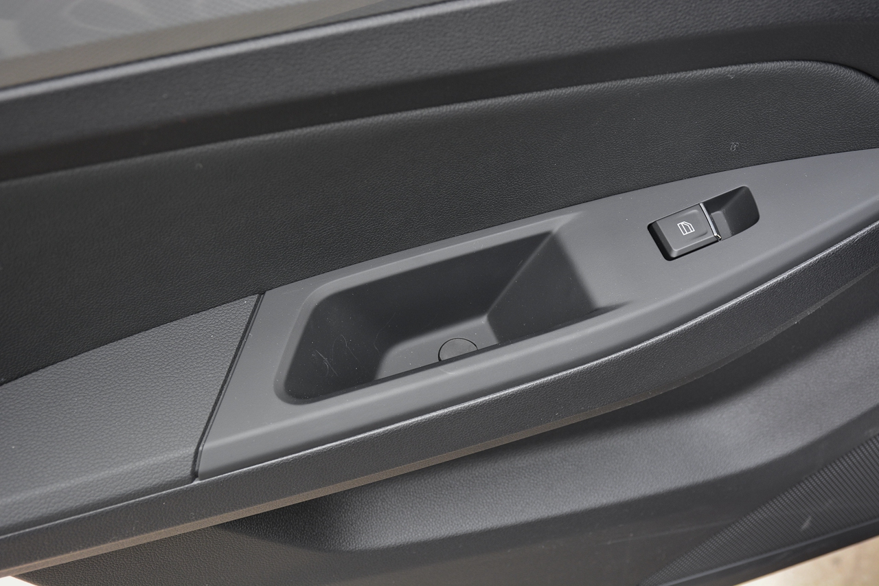 8月网友口碑数据报告