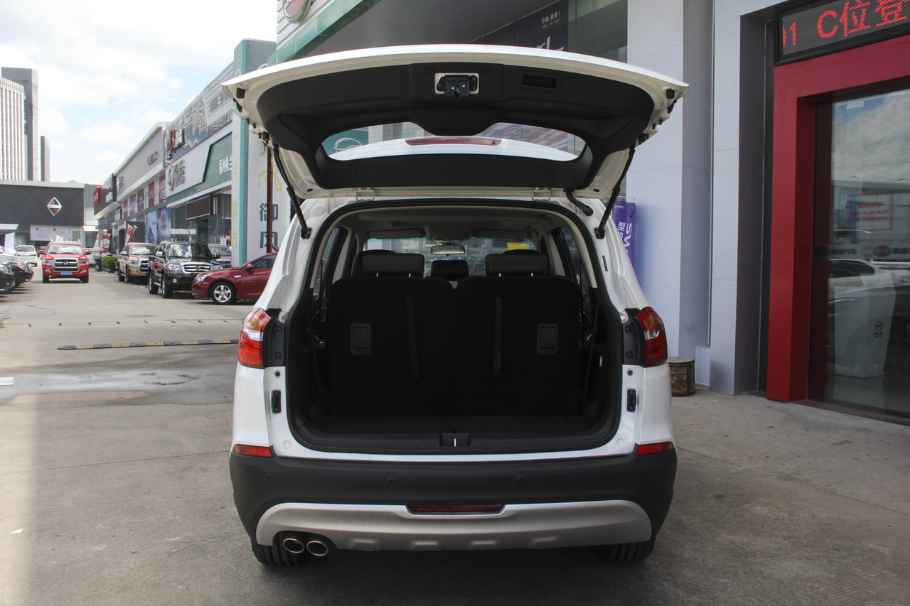 5月SWM斯威X7口碑报告—性价比表现获得车主认可