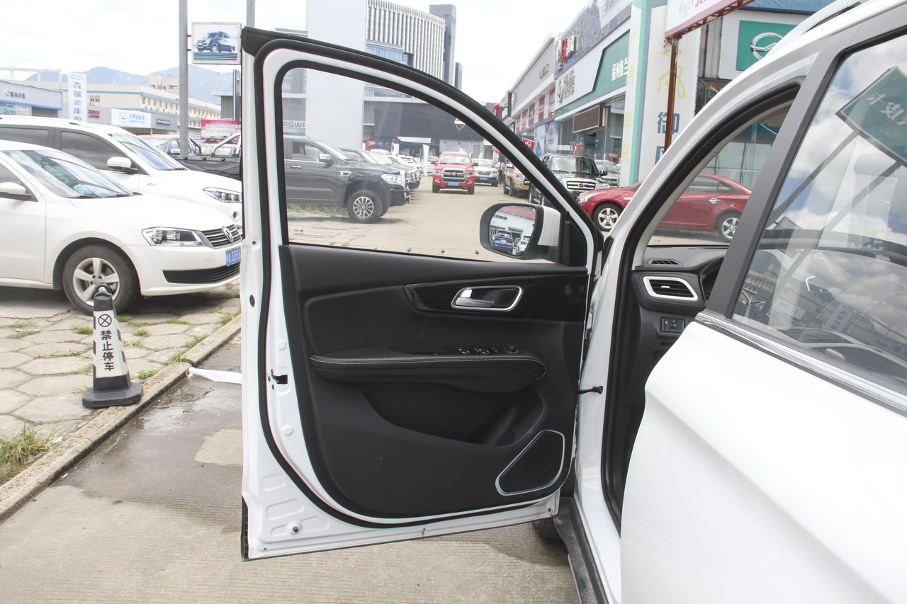 5月SWM斯威X7口碑报告—性价比表现获得车主认可