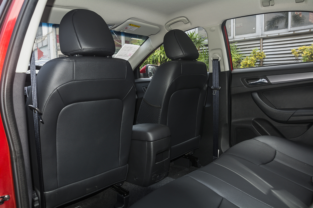 1月新浪汽车口碑报告—荣威360车主推荐指数5颗星