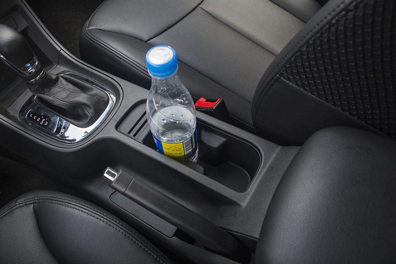 1月新浪汽车口碑报告—荣威360车主推荐指数5颗星