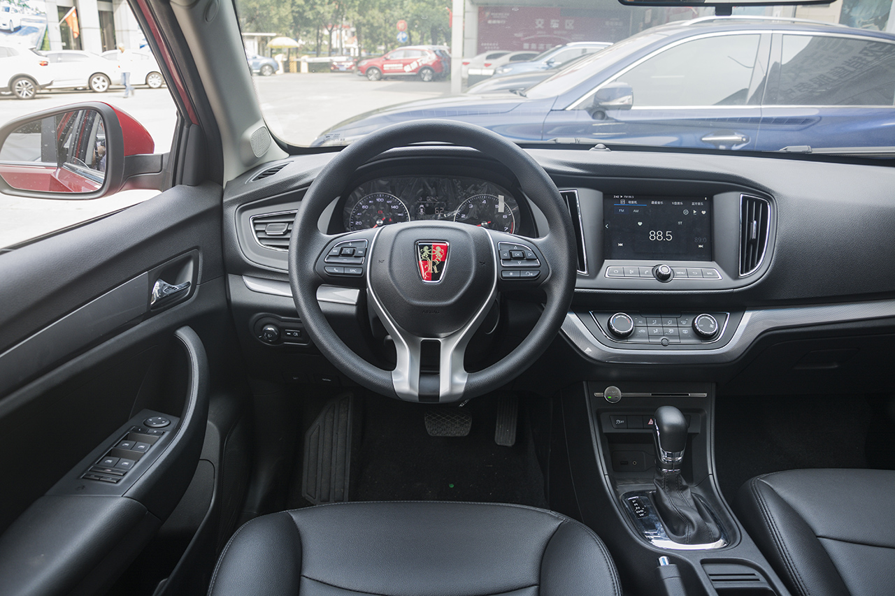 1月新浪汽车口碑报告—荣威360车主推荐指数5颗星