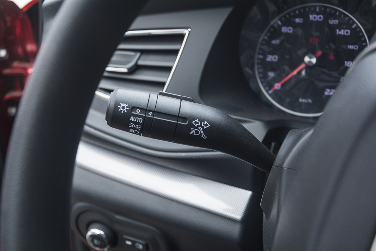 1月新浪汽车口碑报告—荣威360车主推荐指数5颗星