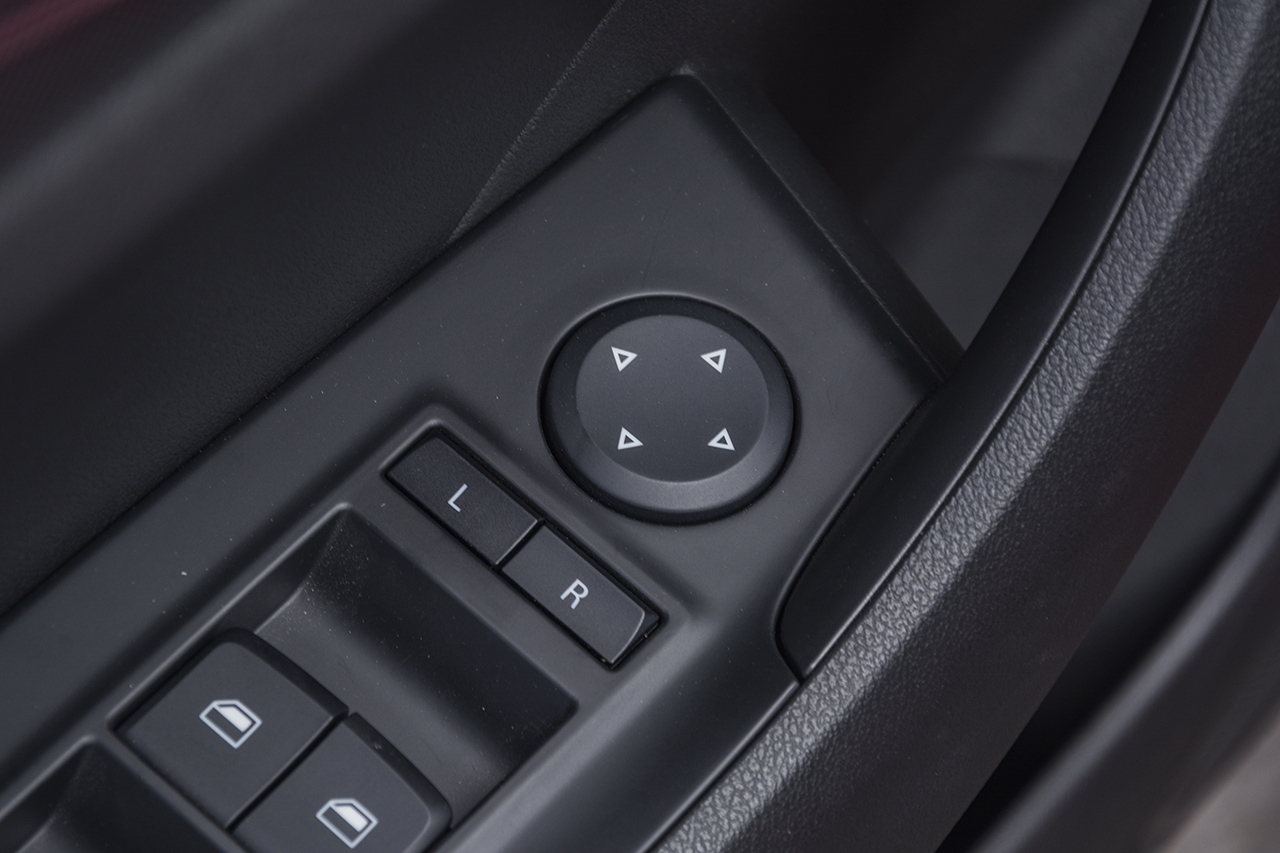 1月新浪汽车口碑报告—荣威360车主推荐指数5颗星