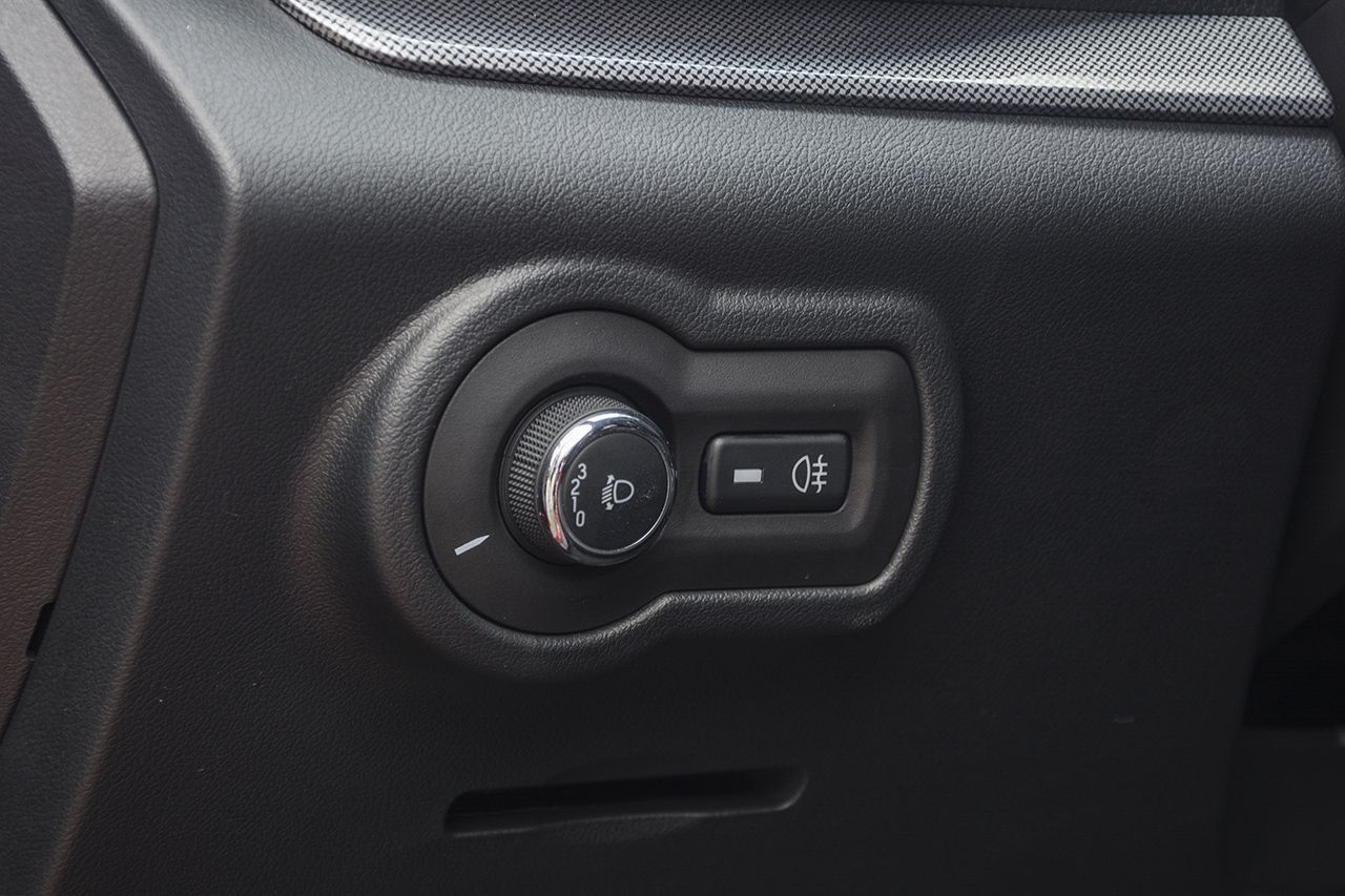 1月新浪汽车口碑报告—荣威360车主推荐指数5颗星