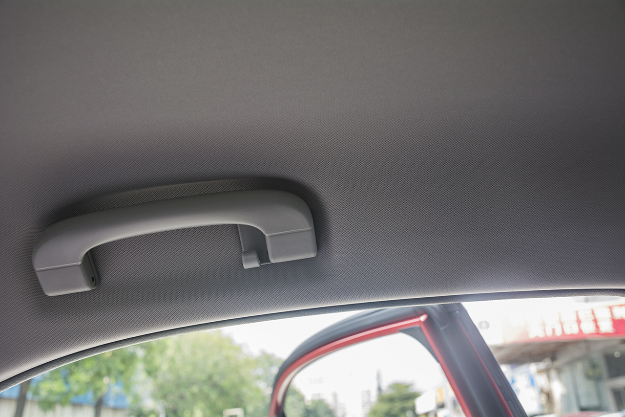 1月新浪汽车口碑报告—荣威360车主推荐指数5颗星