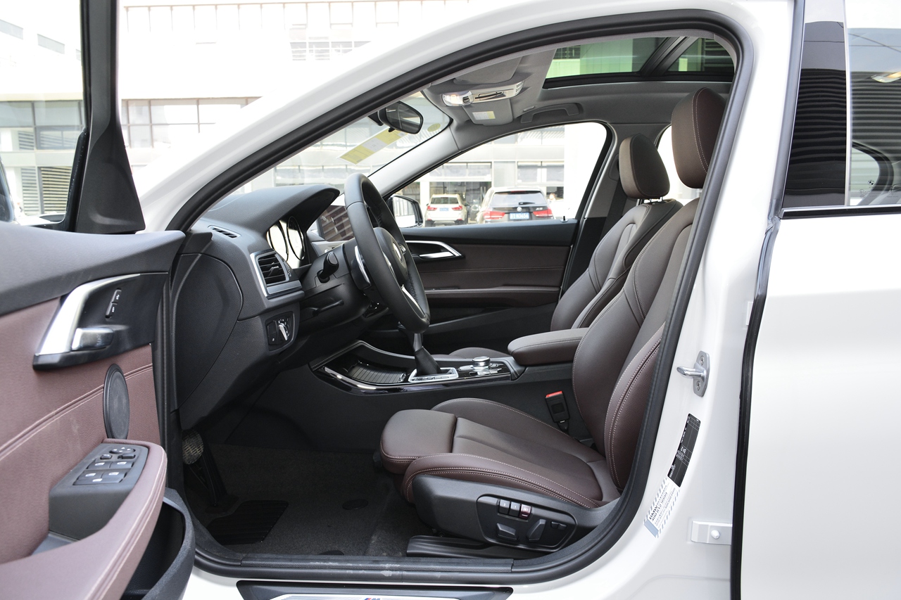 4月新浪汽车口碑报告—宝马1系车主推荐指数5颗星