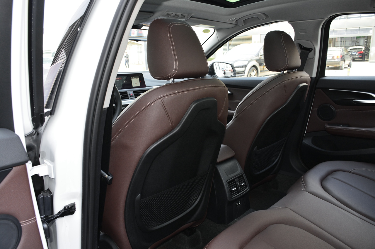 4月新浪汽车口碑报告—宝马1系车主推荐指数5颗星