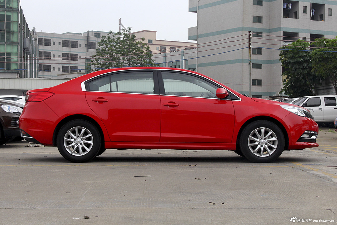 众泰Z500车主推荐指数5颗星