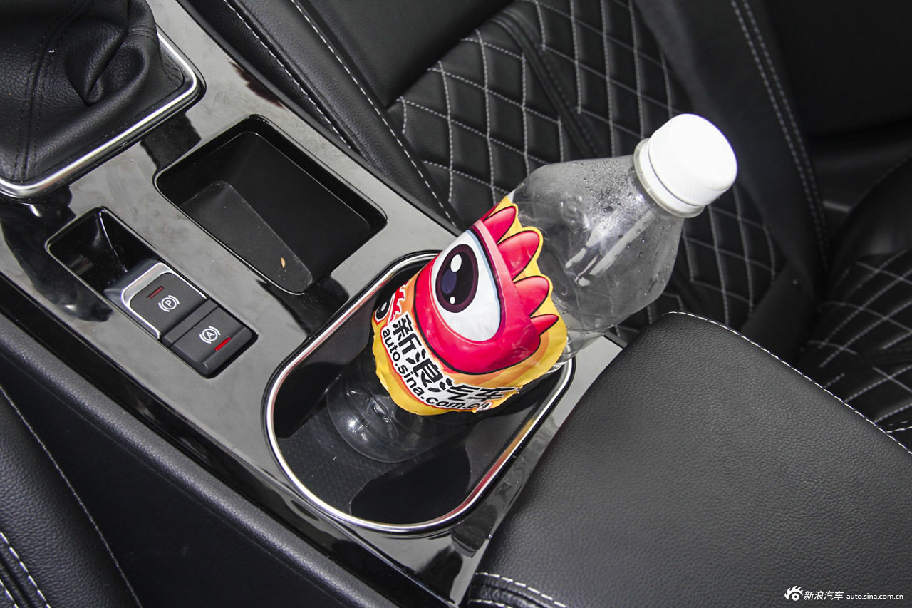 众泰Z500车主推荐指数5颗星