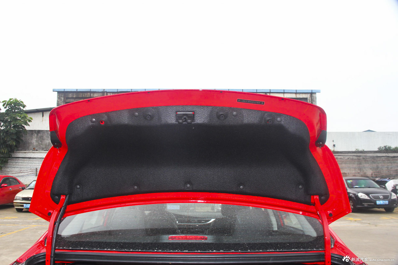 众泰Z500车主推荐指数5颗星