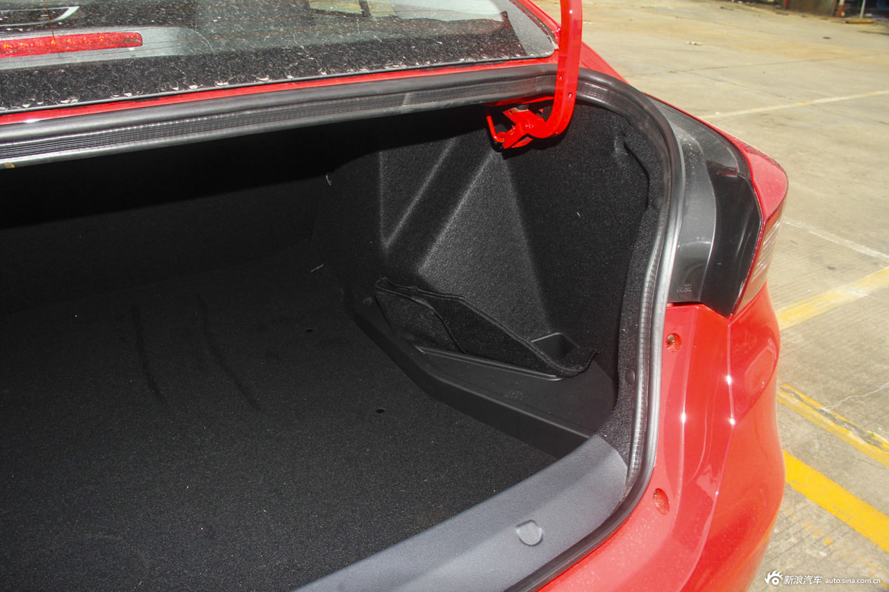 众泰Z500车主推荐指数5颗星