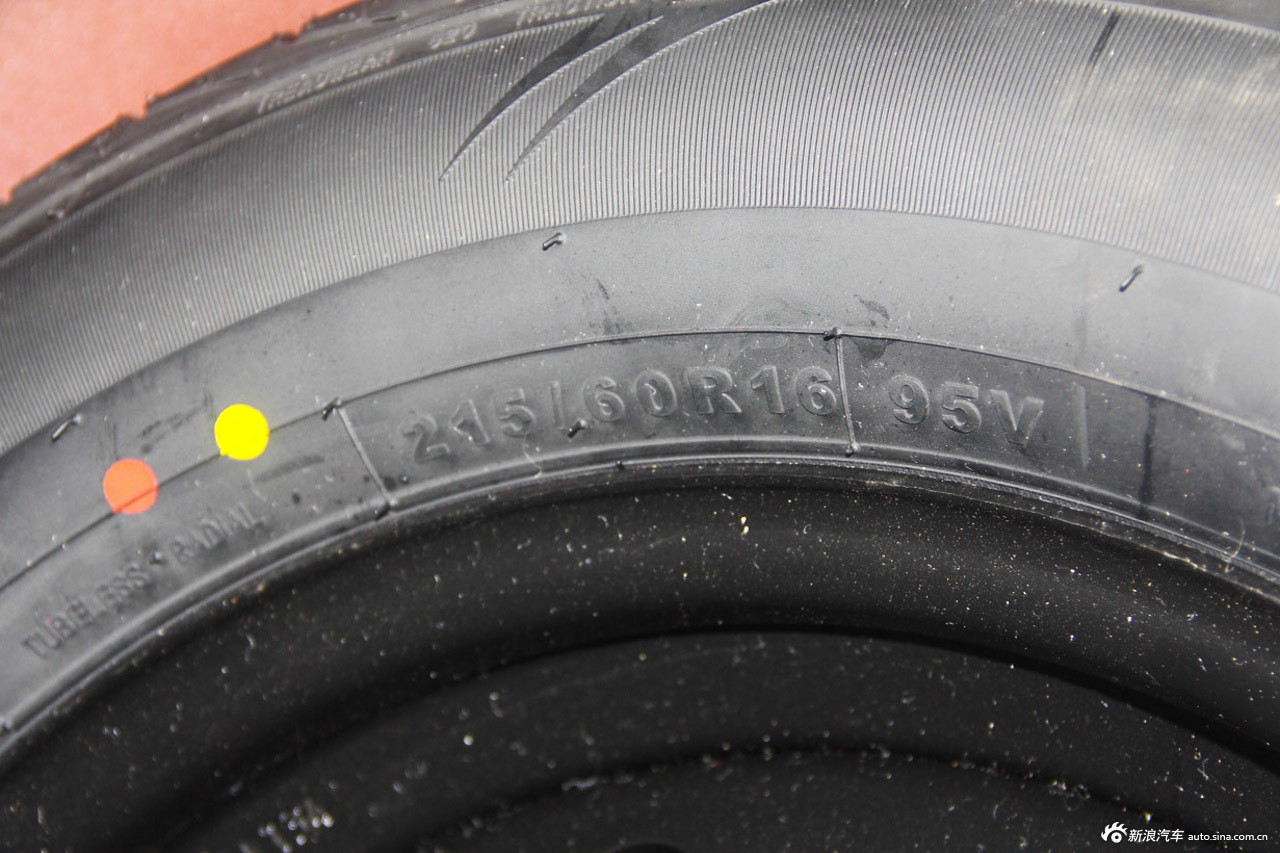 众泰Z500车主推荐指数5颗星