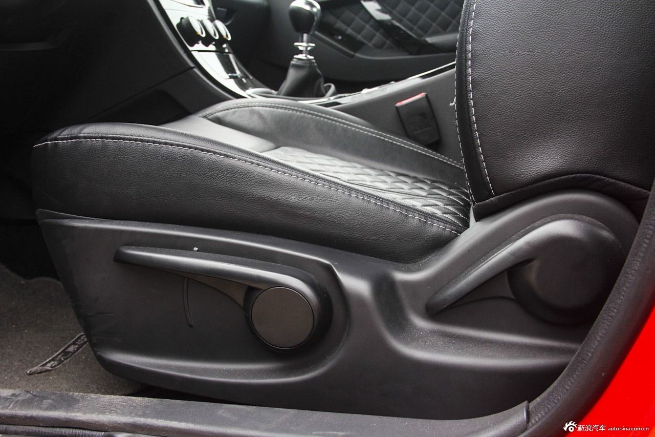 众泰Z500车主推荐指数5颗星