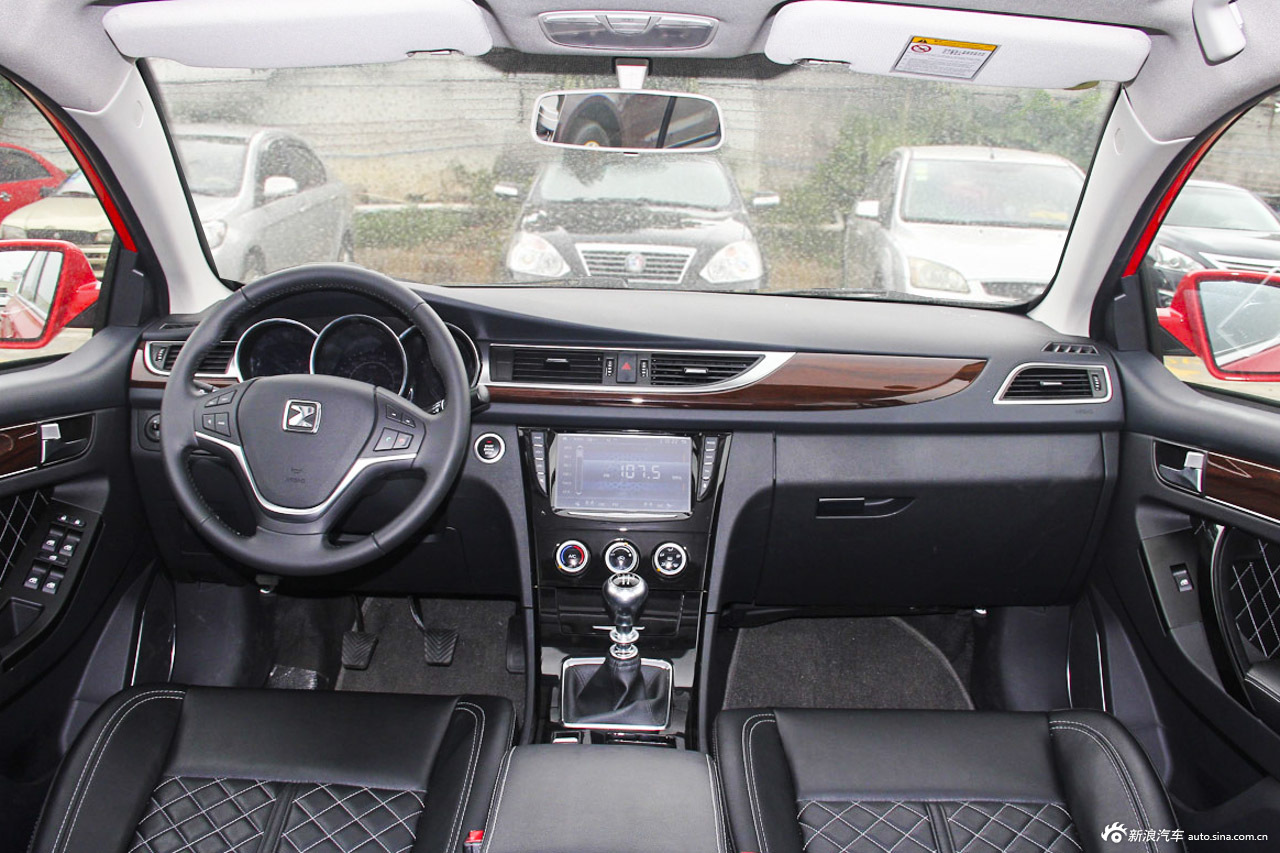 众泰Z500车主推荐指数5颗星