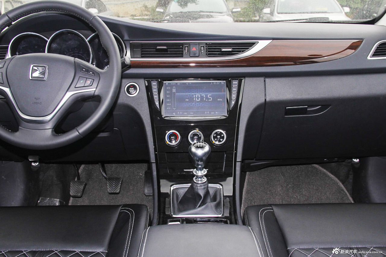 众泰Z500车主推荐指数5颗星