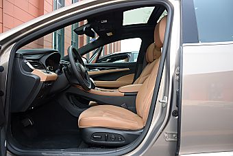 新款力狮对比新款君越 哪款更舒适?