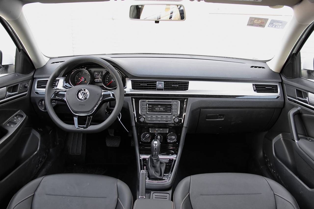 auto-fynmzun0491444.jpg