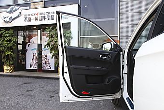 车型对对碰:新款优6 SUV VS 新款传祺GS5 Super之内饰配置