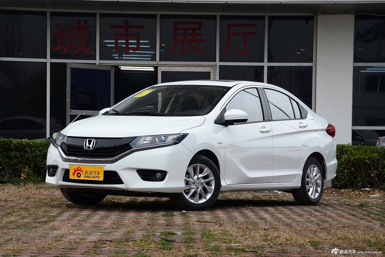 车型对对碰：新款启悦 VS 新款哥瑞之内饰配置