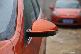 开哪款最有面 新款长城C30 PK 新款艾瑞泽5