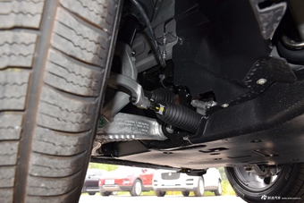 哪款动力出众 2018款捷豹F-PACE PK 2017款揽胜星脉