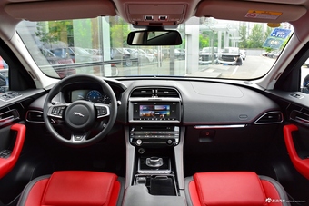 2018款捷豹F-PACE对比2017款揽胜星脉 哪款更舒适?