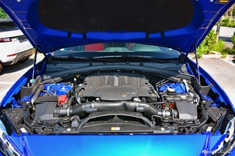 哪款动力出众 2018款捷豹F-PACE PK 2017款揽胜星脉