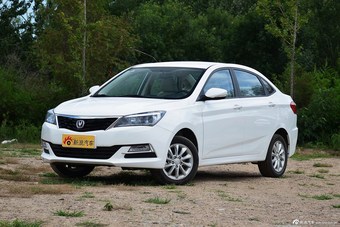 新款悦翔V7对比新款锐3 到底该选谁?